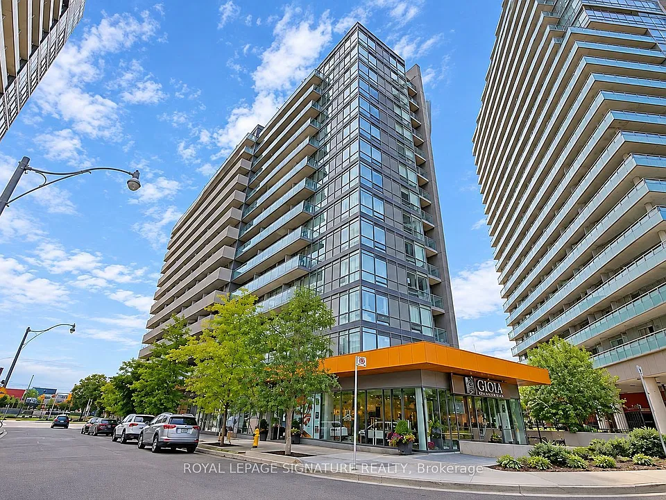 20 Joe Shuster Way #712