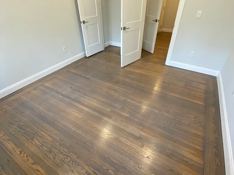 32 Queensberry St #9 — Photo 8