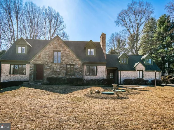 1317 Patuxent Dr, Ashton, MD 20861