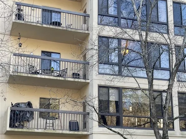 1800 Clairmont Lake #223, Decatur, GA 30033