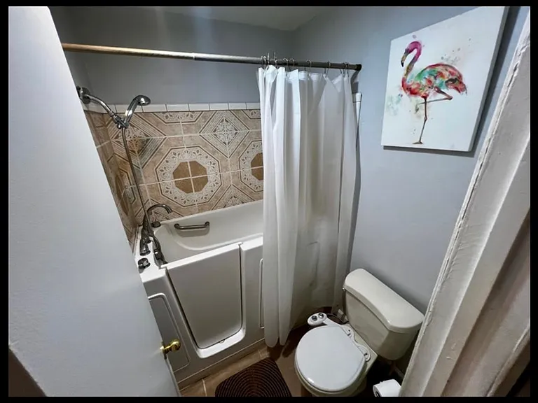 7010 Windrift Way — Photo 7