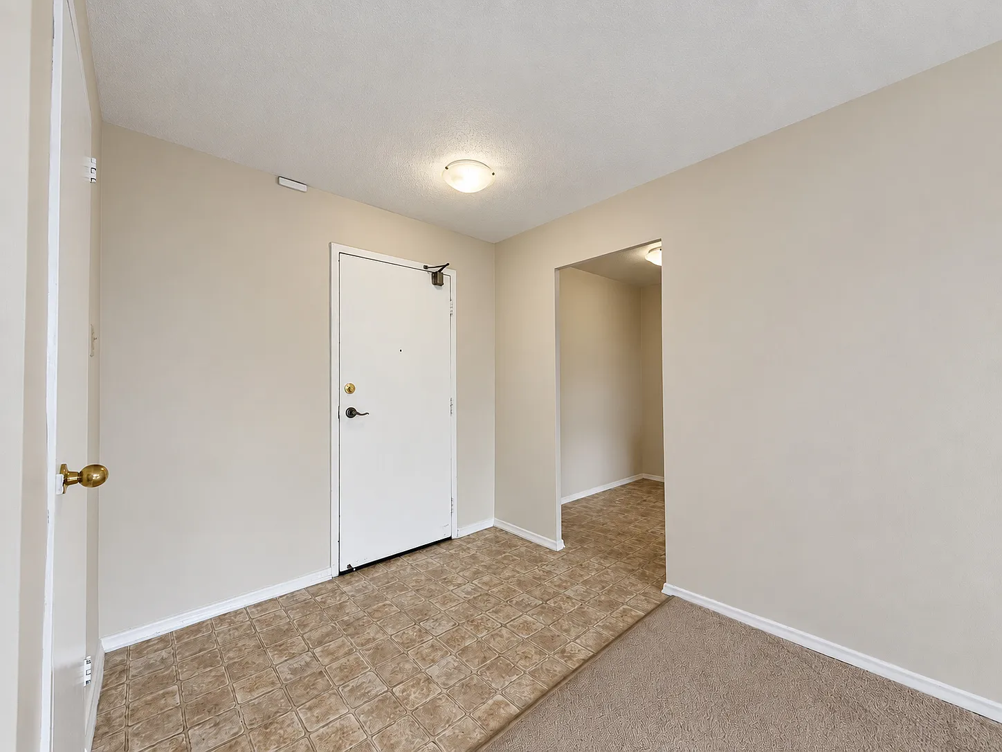2 bed - 508 — Photo 2