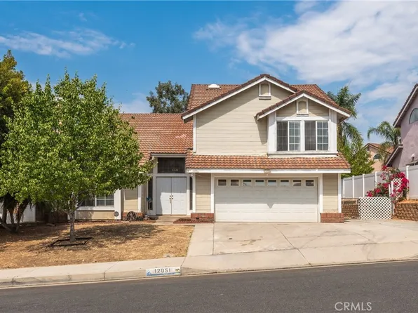 12051 Heritage Dr, Moreno Valley, CA 92557
