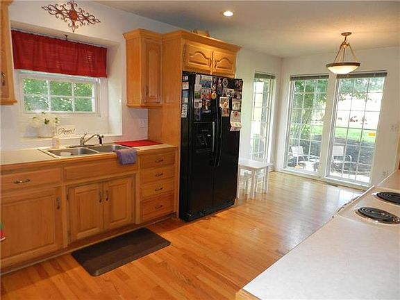 5th image of 16800 E Kerrington Ct