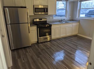 67 E Blecke Ave, Addison, IL 60101