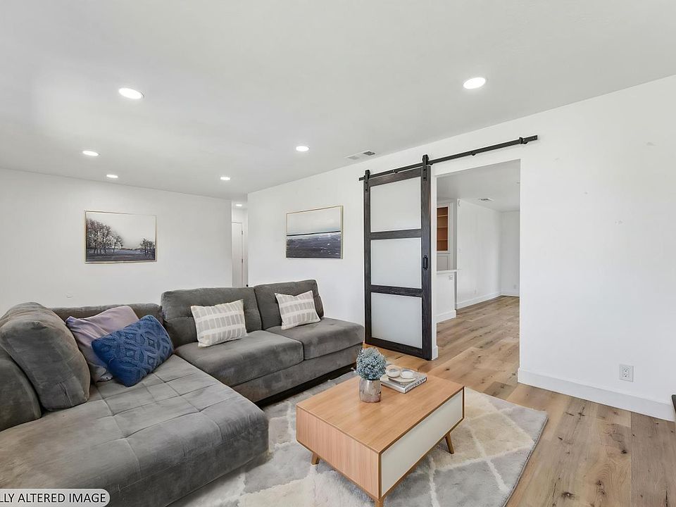 1st image of 2120 Elliott Drive