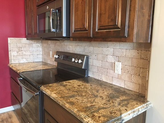 4th image of 3726 S Plowman Dr