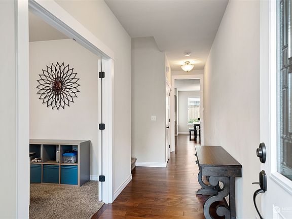 2nd image of 18201 5th Avenue Ct E