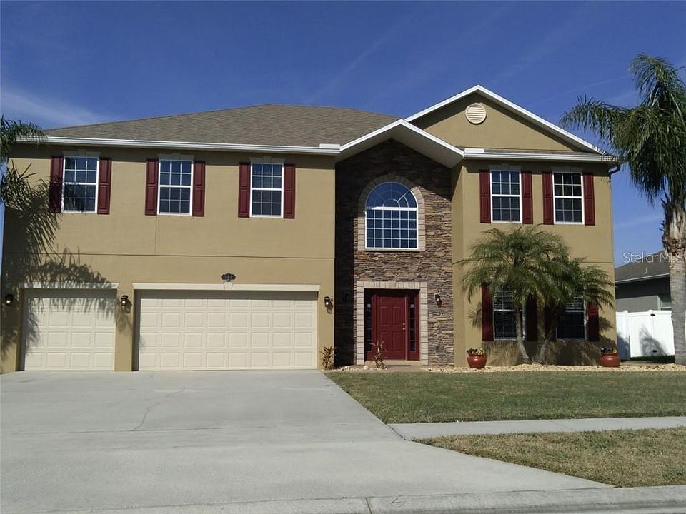 2nd image of 360 Meredith Way