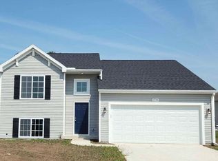 1759 Harper Grove Ln, Vicksburg, MI 49097