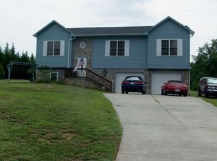 3935 Mountain View Cir, Lenoir, NC 28645