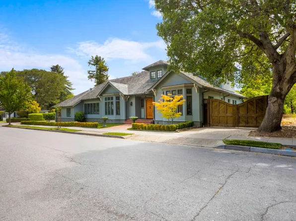 1901 Carmelita Ave, Burlingame, CA 94010