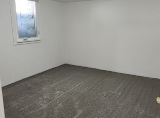 605 E 14th St #B, The Dalles, OR 97058