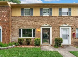 3911 Overland Hts APT E, Greensboro, NC 27407