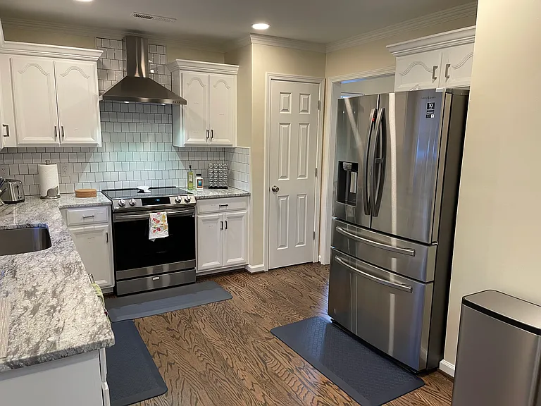 6602 Kelsey Woods Ct — Photo 19