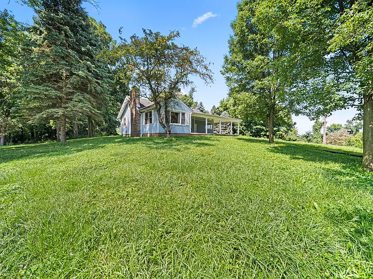 8390 Benson Rd NW — Photo 92