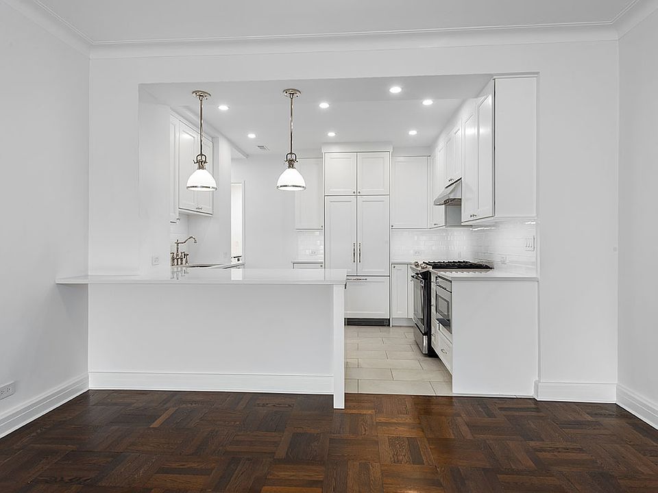 1st image of 945 5th Ave APT 19D