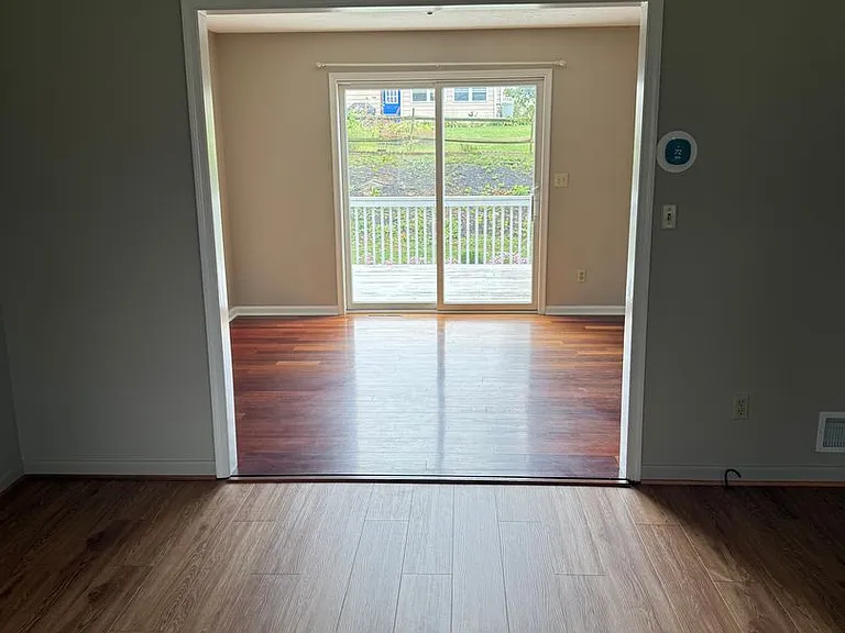 1560 Buttercup Dr — Photo 12