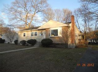24 Glen Ln, Randolph, MA 02368