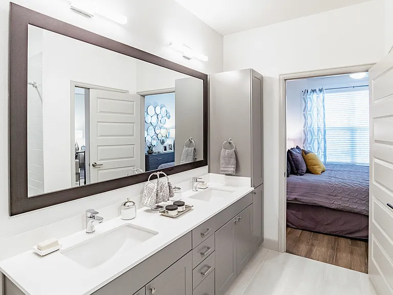 Alys Crossing Apartments — Photo 5