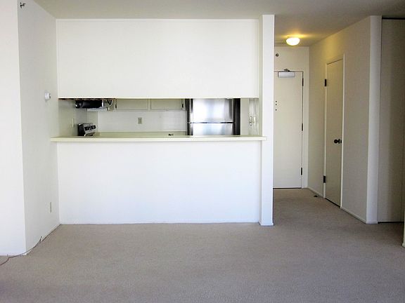 4th image of 900 Bush St APT 1204