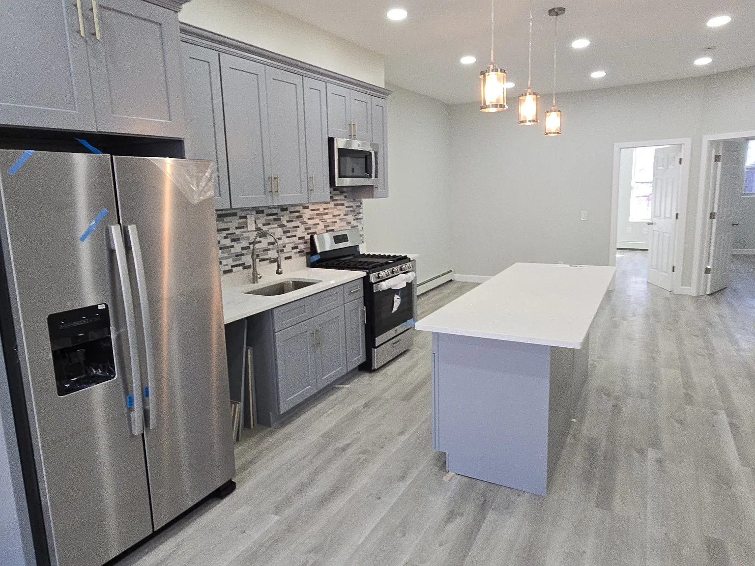 293 Bradford Street — Photo 1