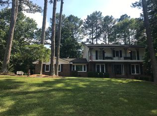 892 Carlisle Rd, Stone Mountain, GA 30083