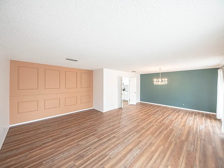 4007 Crestridge Dr — Photo 6