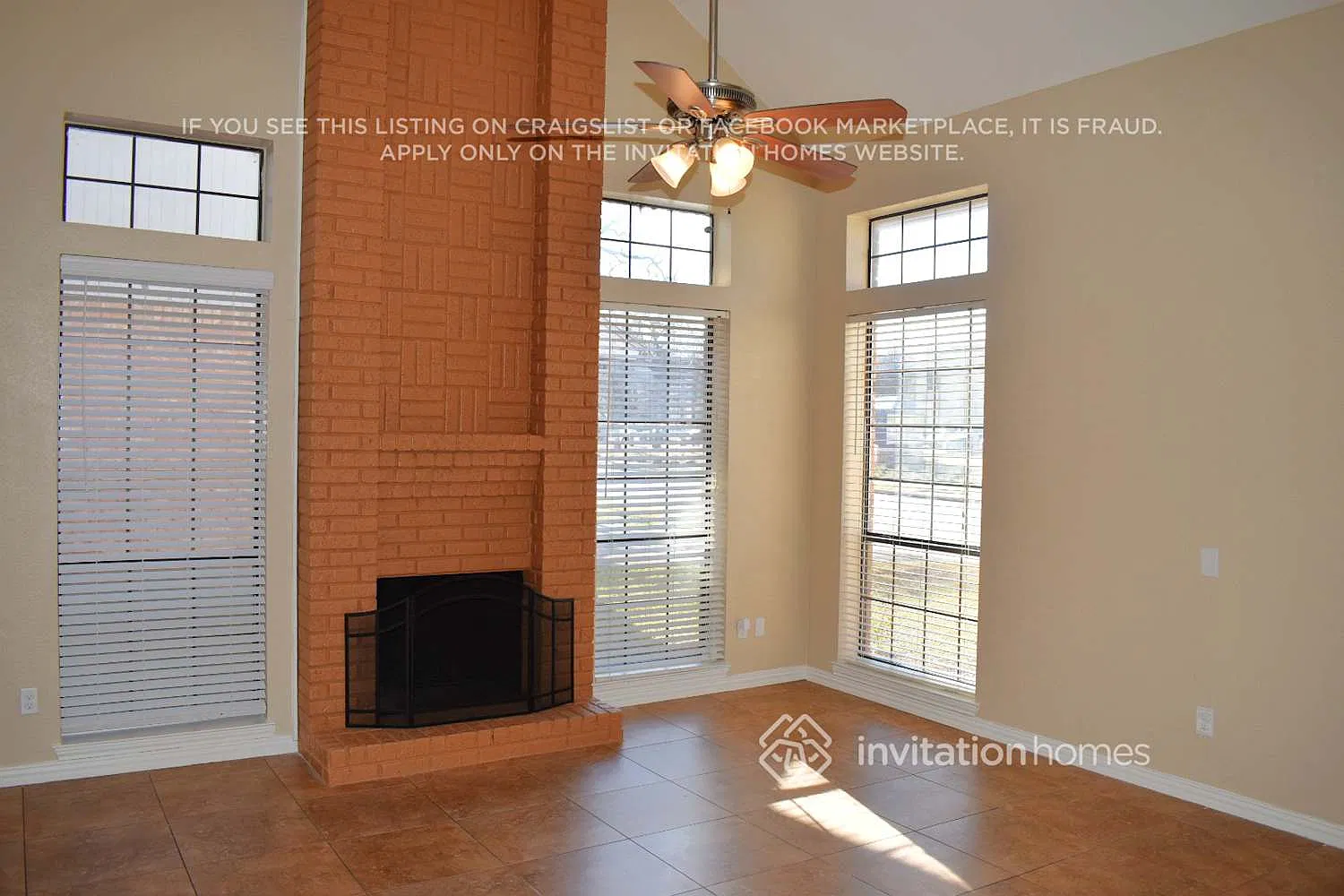 2123 W Nathan Lowe Rd Arlington, TX 76017 — Photo 2