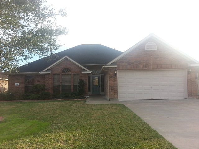 1st image of 111 Warbler Ct