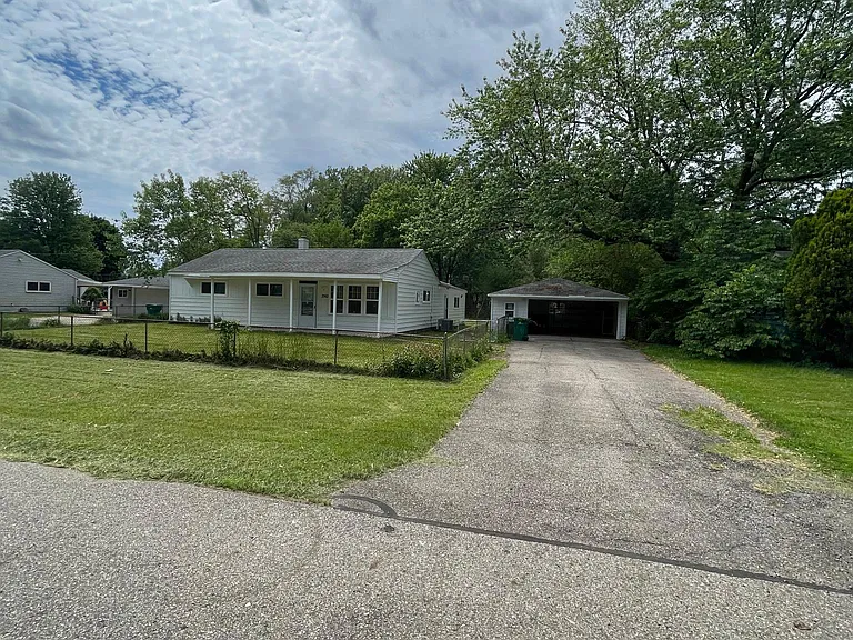 2563 Hearthside Dr — Photo 33