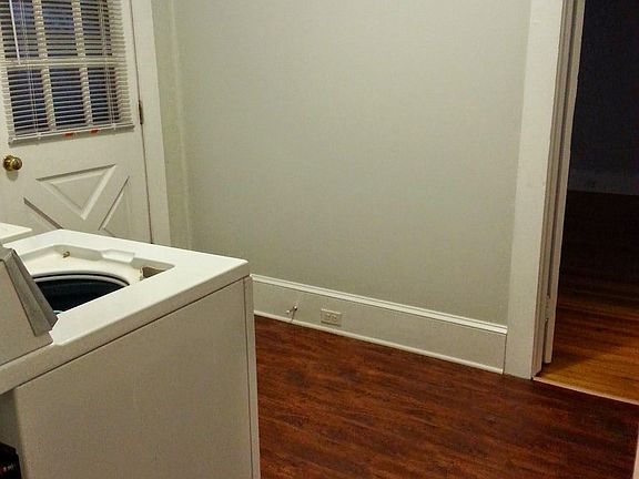 5th image of 64 Brownwood Ave