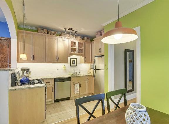 3rd image of 4315 Bryant Ave S #B102