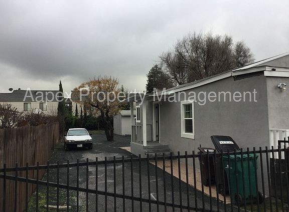 4th image of 227 Valle Vista Ave