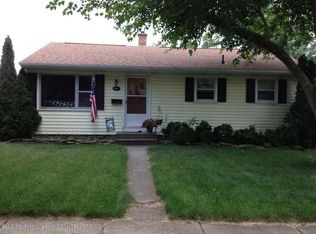 501 Seminary St, Grand Ledge, MI 48837
