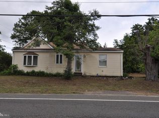 41 Cookstown New Egypt Rd, Wrightstown, NJ 08562