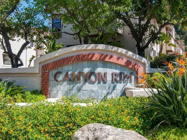 2714 Ariane Dr Unit 17, San Diego, CA 92117