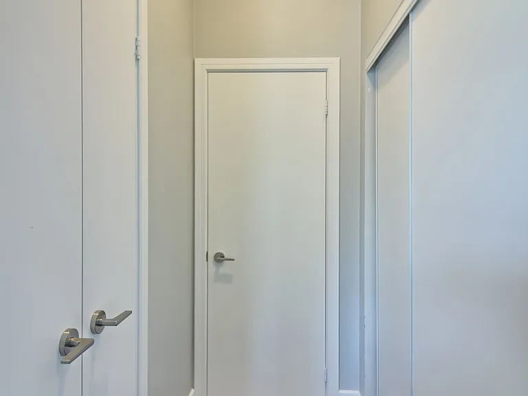 112 George St S #S805 — Photo 10