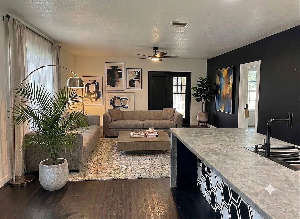 2 bed, 1376 sqft, $1,800 — Photo 2