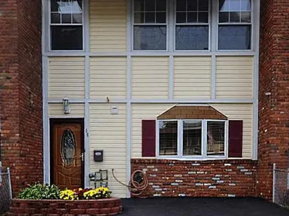 56 Coolidge St, Haverstraw, NY 10927