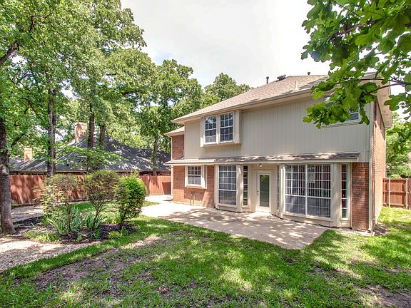 2nd image of 2129 S Winding Creek Dr