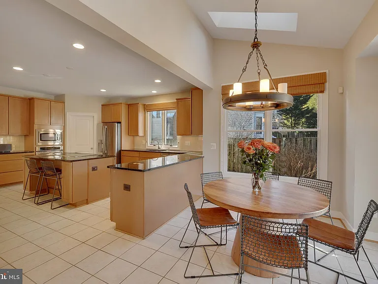 5922 Chesterbrook Rd — Photo 36