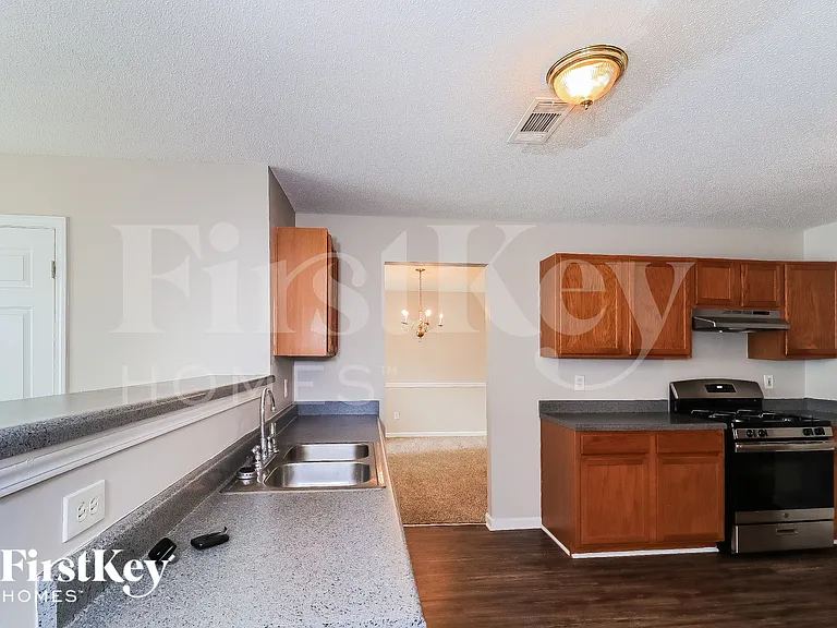 3626 Lower Creek Dr — Photo 7