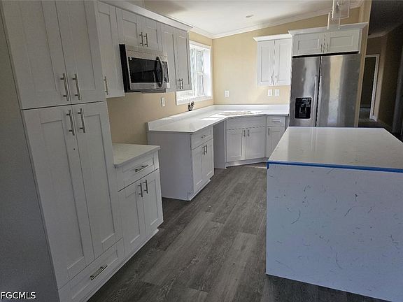 4th image of 3604 16th St W