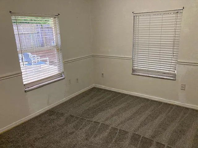 4 BR