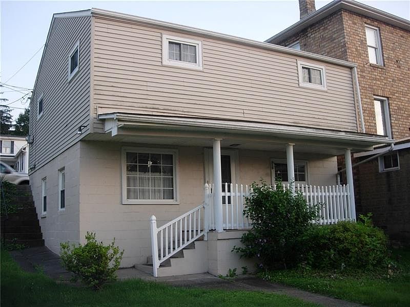 2nd image of 242 Hillside Ave