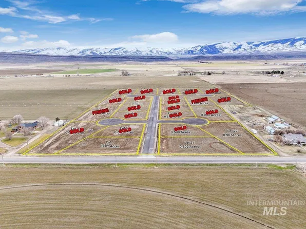 1 Pioneer Pl, Oakley, ID 83346