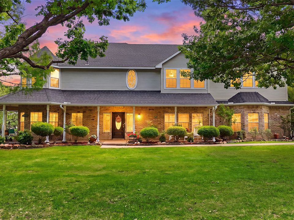 1st image of 23 Santa Monica Cir