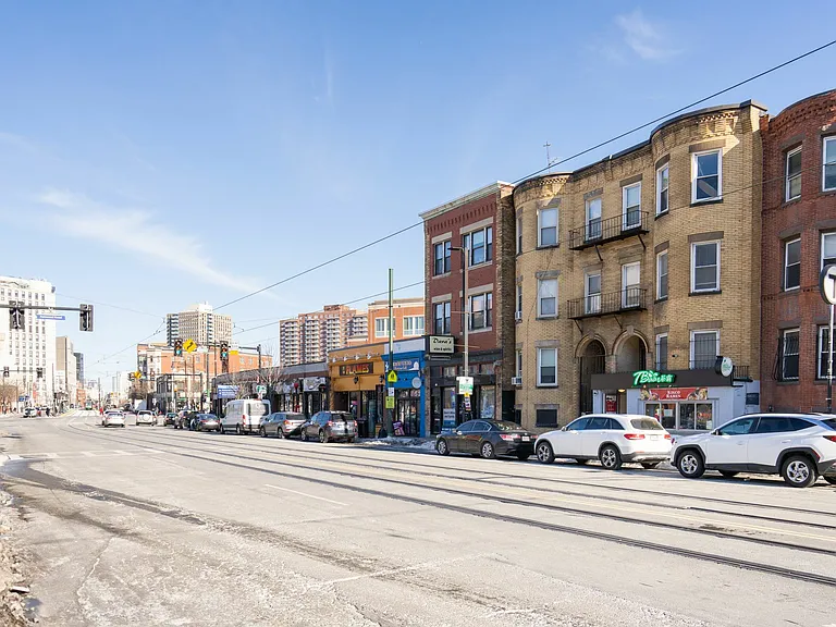 754 Huntington Ave #5 — Photo 1