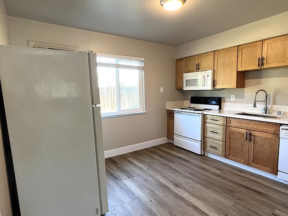 5th image of 5724 Falconer Way APT A